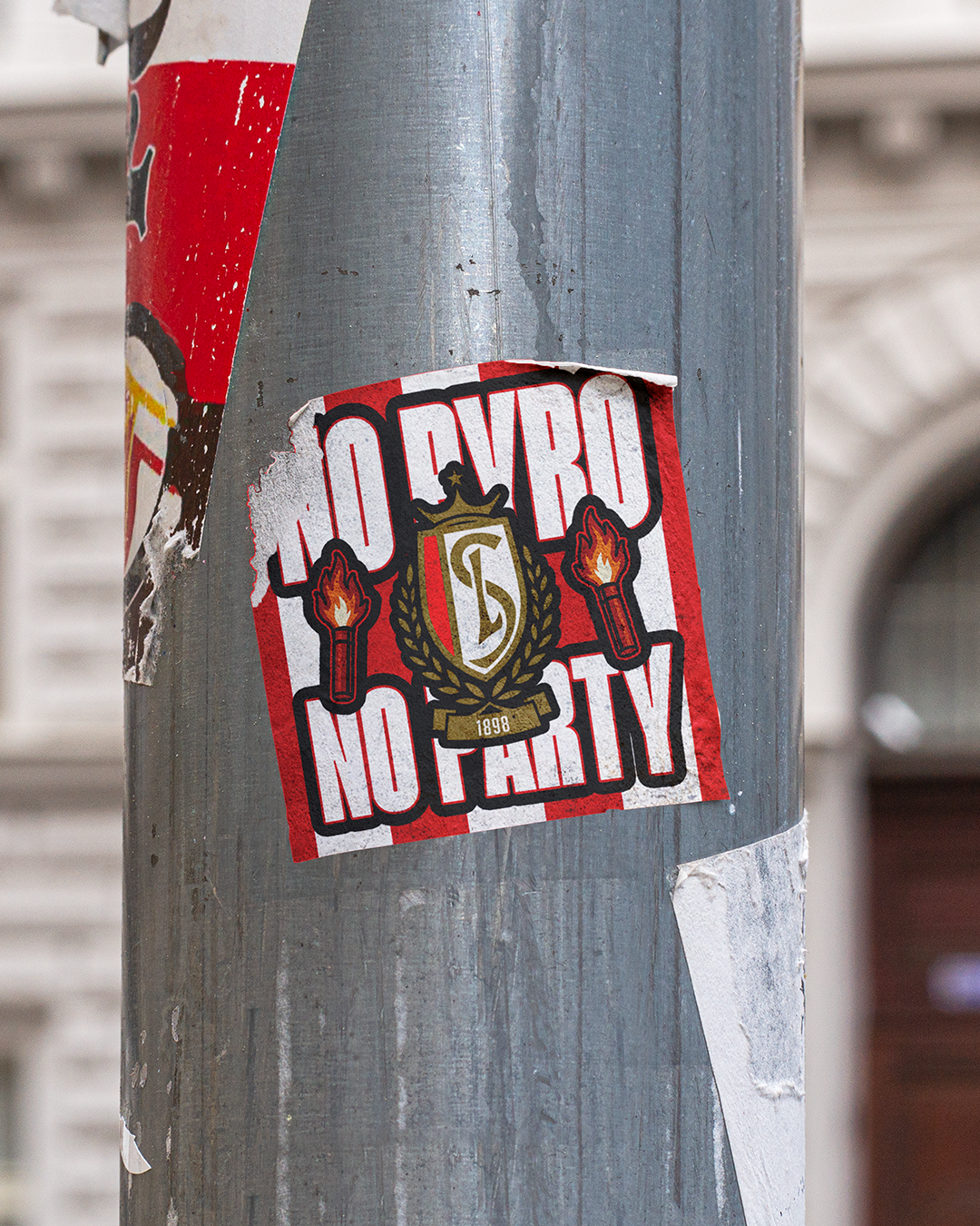 NO PYRO NO PARTY STICKER 8x8CM